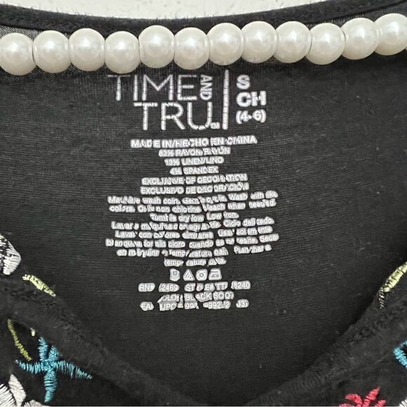 Time and Tru Black Long Bell Sleeve Floral Embroidered Blouses Western Small - Picture 6 of 9